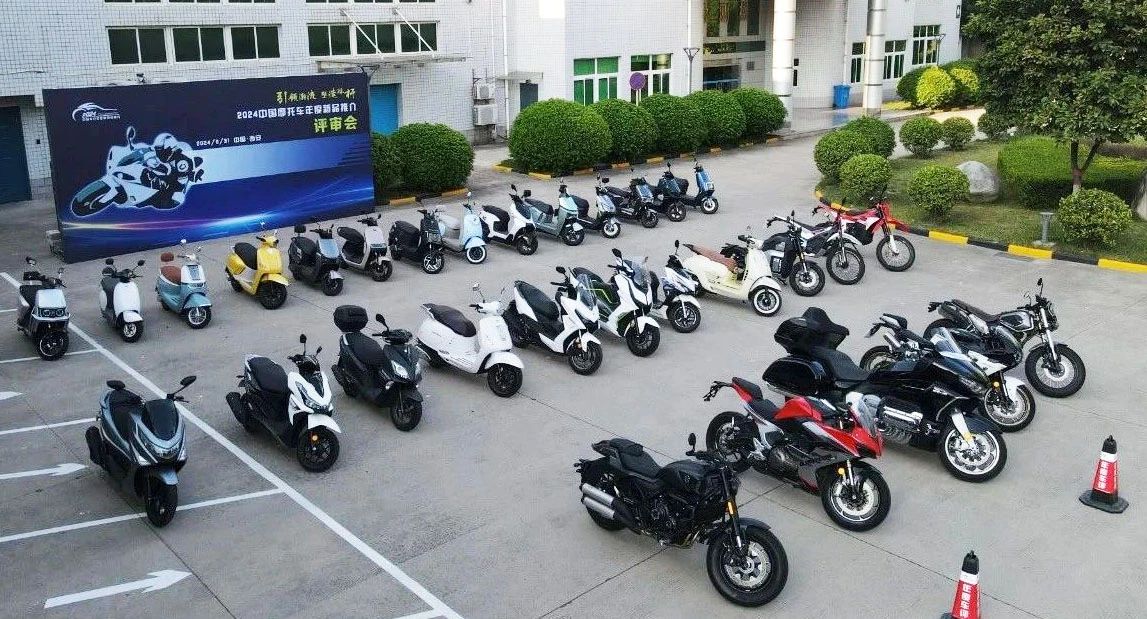 臺(tái)鈴長(zhǎng)續(xù)航電動(dòng)車